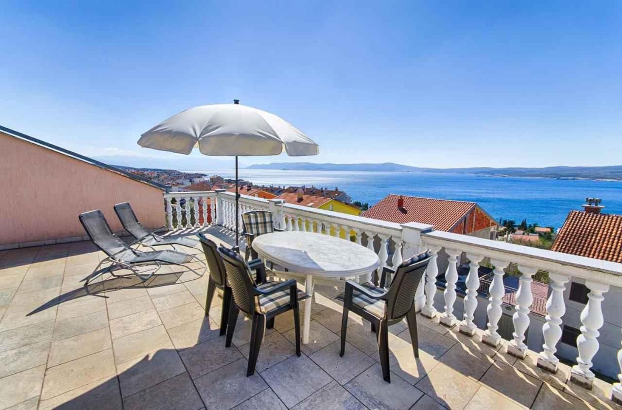 Apartment In Crikvenica 39210 Екстериор снимка