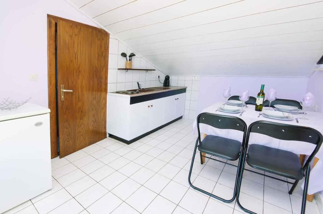 Apartment In Crikvenica 39210 Екстериор снимка