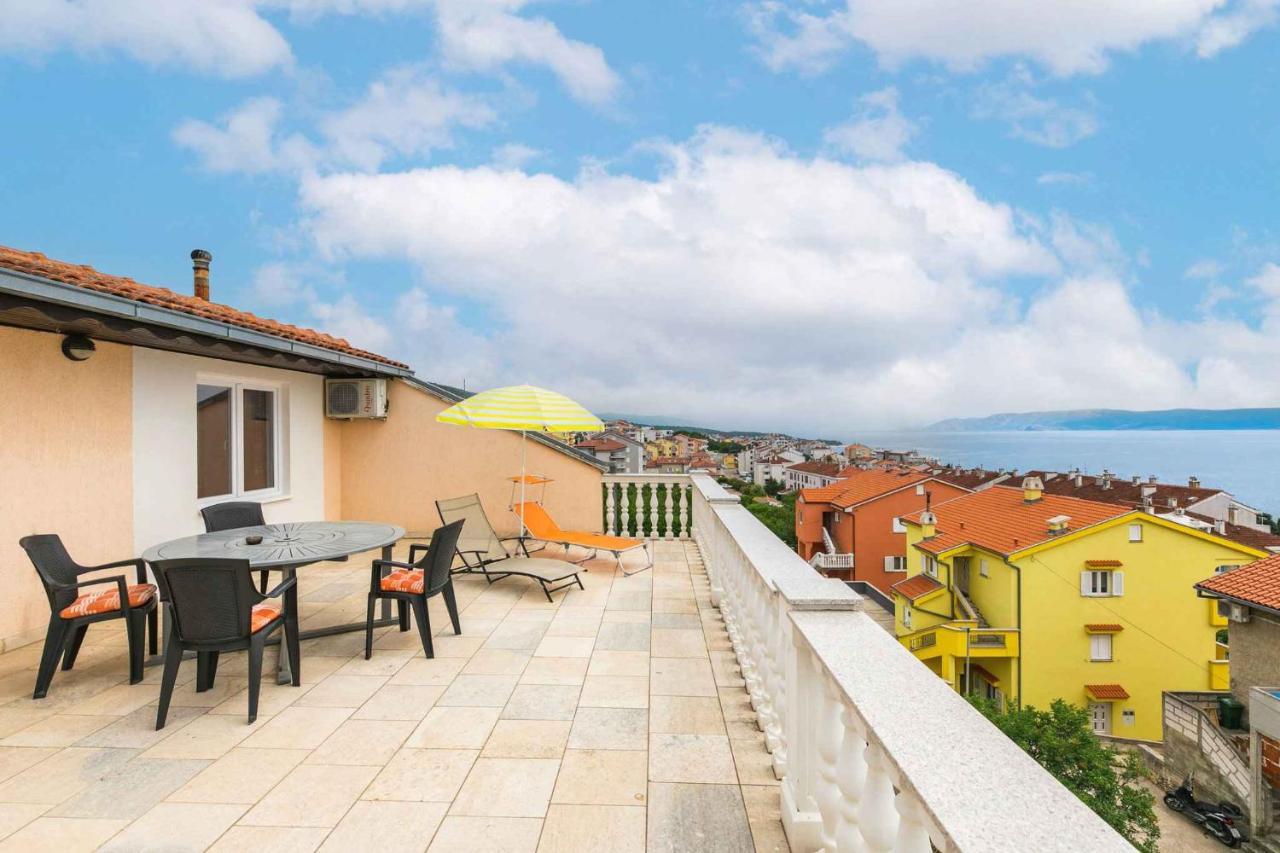 Apartment In Crikvenica 39210 Екстериор снимка