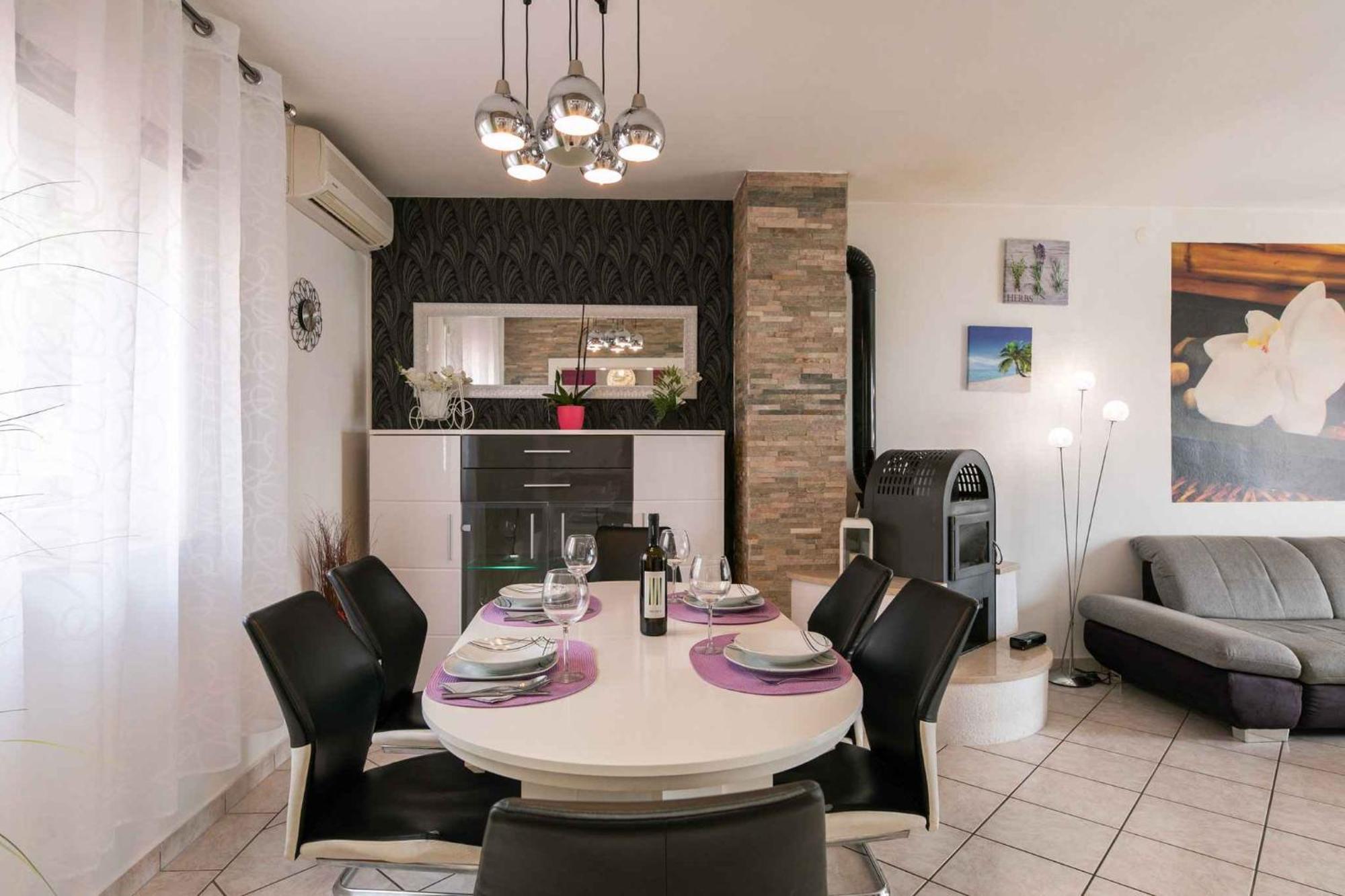 Apartment In Crikvenica 39210 Екстериор снимка
