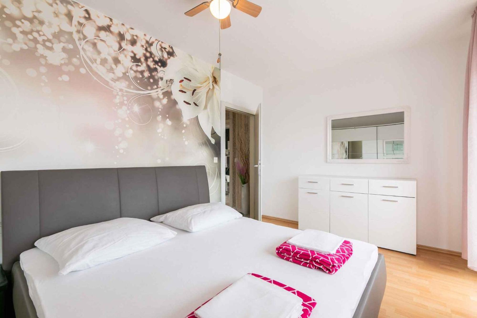 Apartment In Crikvenica 39210 Екстериор снимка